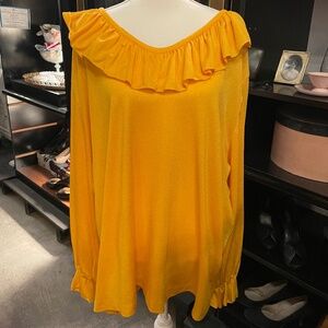 Pineapple Gold Ruffle Collar and Sleeve 1970s Tunic by Lane Bryant